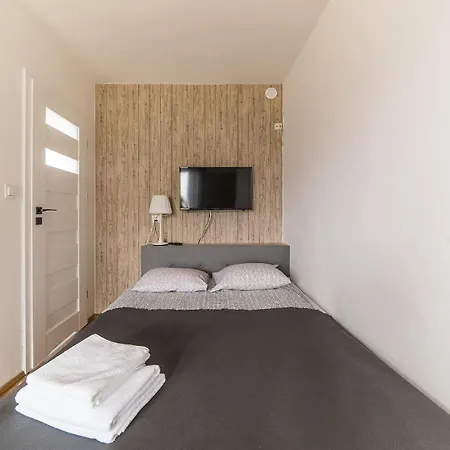 Maryla Bis - Pokoje I Apartamenty Z Aneksami Quarto em Acomodações Particulares *