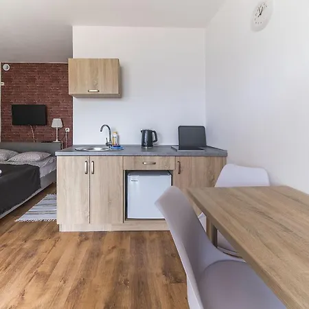 Maryla Bis - Pokoje I Apartamenty Z Aneksami * Ostrowo (Puck)