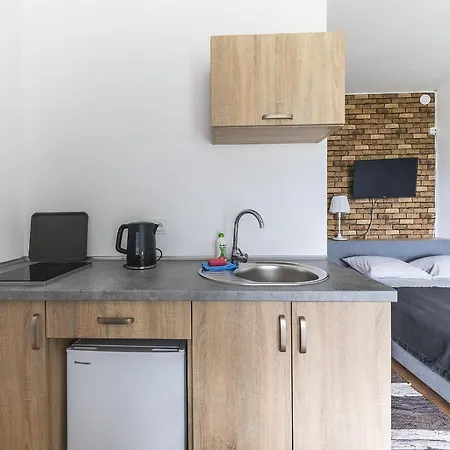 Maryla Bis - Pokoje I Apartamenty Z Aneksami