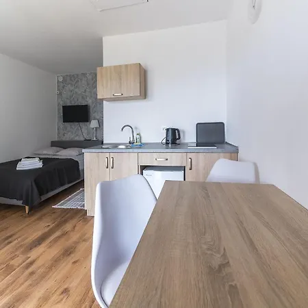 Maryla Bis - Pokoje I Apartamenty Z Aneksami *