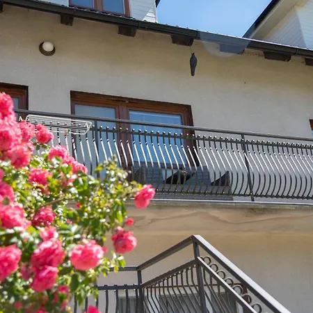Maryla Bis - I Z Aneksami Homestay *
