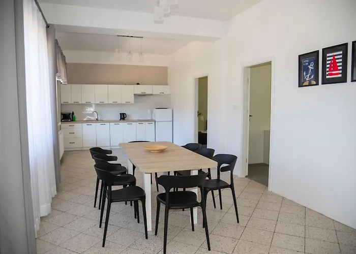 Maryla Bis - Pokoje I Apartamenty Z Aneksami منزل للإقامة