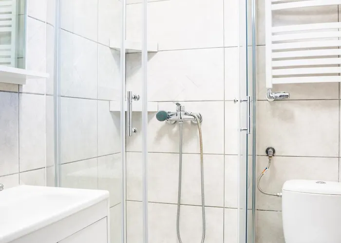 Maryla Bis - Pokoje I Apartamenty Z Aneksami أوستروفو